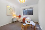 https://images.listonce.com.au/custom/160x/listings/14-eden-park-drive-mornington-vic-3931/323/01918323_img_13.jpg?sh3ovoPYZnQ