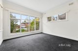 https://images.listonce.com.au/custom/160x/listings/14-edith-street-glen-waverley-vic-3150/211/01908211_img_02.jpg?gn28R8b72cw