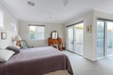 https://images.listonce.com.au/custom/160x/listings/14-edward-street-kew-vic-3101/156/01031156_img_05.jpg?4spsupiQPEk