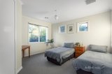 https://images.listonce.com.au/custom/160x/listings/14-edward-street-kew-vic-3101/156/01031156_img_06.jpg?BW8NzptZ6eE