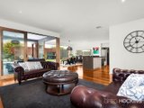 https://images.listonce.com.au/custom/160x/listings/14-emu-avenue-altona-vic-3018/262/01202262_img_02.jpg?AVvH_6TD9O4