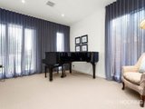 https://images.listonce.com.au/custom/160x/listings/14-emu-avenue-altona-vic-3018/262/01202262_img_11.jpg?HFBXUt1NDVk