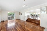 https://images.listonce.com.au/custom/160x/listings/14-erinne-court-st-helena-vic-3088/081/01622081_img_07.jpg?H8BUyhp3PB0