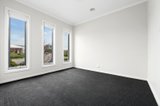 https://images.listonce.com.au/custom/160x/listings/14-evergreen-drive-alfredton-vic-3350/440/01701440_img_05.jpg?SsUcNDyAzXw