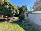 https://images.listonce.com.au/custom/160x/listings/14-farrell-street-new-gisborne-vic-3438/166/01608166_img_10.jpg?PNnbXQAEFBY