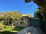 https://images.listonce.com.au/custom/160x/listings/14-farrell-street-new-gisborne-vic-3438/166/01608166_img_21.jpg?bFW1RgD0TSk