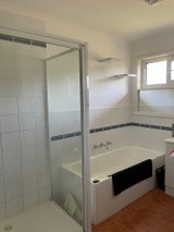 https://images.listonce.com.au/custom/160x/listings/14-farrell-street-new-gisborne-vic-3438/263/01769263_img_06.jpg?FzVnZE9rKsA