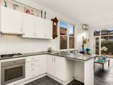 https://images.listonce.com.au/custom/160x/listings/14-faussett-street-albert-park-vic-3206/189/01087189_img_02.jpg?seOf0LE9kTE