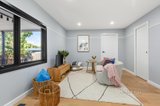 https://images.listonce.com.au/custom/160x/listings/14-fisher-street-forest-hill-vic-3131/795/01442795_img_03.jpg?8F0tEdfUBzU