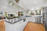 https://images.listonce.com.au/custom/160x/listings/14-floriston-grove-eltham-vic-3095/273/01305273_img_06.jpg?5EiwgeYvoQM