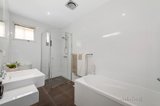 https://images.listonce.com.au/custom/160x/listings/14-fortescue-grove-vermont-south-vic-3133/133/00752133_img_08.jpg?_fkQ36-oMxs