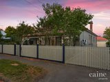 https://images.listonce.com.au/custom/160x/listings/14-frank-street-ballarat-central-vic-3350/727/01576727_img_02.jpg?3eNROAUueoA