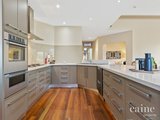 https://images.listonce.com.au/custom/160x/listings/14-frank-street-ballarat-central-vic-3350/727/01576727_img_19.jpg?h-QsT88-4cA