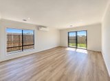 https://images.listonce.com.au/custom/160x/listings/14-geometry-drive-charlemont-vic-3217/902/01983902_img_06.jpg?-ztpwF9i6Ws