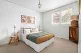 https://images.listonce.com.au/custom/160x/listings/14-glyndebourne-avenue-toorak-vic-3142/481/01631481_img_06.jpg?yWSLjye6rXQ