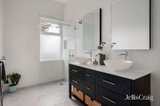 https://images.listonce.com.au/custom/160x/listings/14-goldthorns-avenue-kew-vic-3101/576/01814576_img_08.jpg?waUS8K75EEM