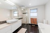 https://images.listonce.com.au/custom/160x/listings/14-grand-view-grove-lilydale-vic-3140/458/01570458_img_14.jpg?CfL0Vm3sTRA