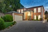 https://images.listonce.com.au/custom/160x/listings/14-grey-street-balwyn-vic-3103/489/00309489_img_01.jpg?Lk8fHrzUXkQ