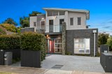 https://images.listonce.com.au/custom/160x/listings/14-grieve-parade-altona-vic-3018/152/01320152_img_01.jpg?LcfujJfz2LY