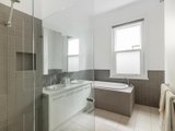 https://images.listonce.com.au/custom/160x/listings/14-haines-street-hawthorn-vic-3122/062/01774062_img_06.jpg?KUsWCLXrQdQ