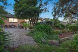 https://images.listonce.com.au/custom/160x/listings/14-halidon-close-st-helena-vic-3088/071/00856071_img_11.jpg?7tVddcr1kk0