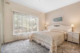 https://images.listonce.com.au/custom/160x/listings/14-hamilton-avenue-blackburn-vic-3130/156/01681156_img_06.jpg?ZjLfaN8vh-w