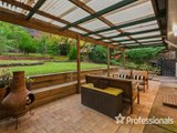 https://images.listonce.com.au/custom/160x/listings/14-harker-street-healesville-vic-3777/650/01525650_img_15.jpg?GVRbzgJ0n6A