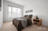 https://images.listonce.com.au/custom/160x/listings/14-havelock-street-st-kilda-vic-3182/568/01942568_img_08.jpg?Ckc6m_M8sxA