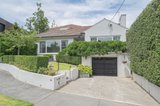 https://images.listonce.com.au/custom/160x/listings/14-heather-court-hawthorn-east-vic-3123/970/01852970_img_01.jpg?oxLaw6d9pPY