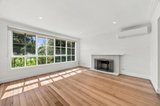 https://images.listonce.com.au/custom/160x/listings/14-hendra-grove-ringwood-vic-3134/111/01982111_img_05.jpg?Yb5xu-CvluQ