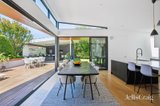 https://images.listonce.com.au/custom/160x/listings/14-herald-street-cheltenham-vic-3192/274/01846274_img_09.jpg?gxN9yHpROqo