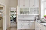 https://images.listonce.com.au/custom/160x/listings/14-high-street-lake-wendouree-vic-3350/291/01705291_img_02.jpg?du1jq_uV5jI