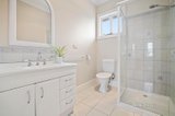 https://images.listonce.com.au/custom/160x/listings/14-high-street-lake-wendouree-vic-3350/291/01705291_img_09.jpg?YaHvFerx6dU