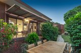 https://images.listonce.com.au/custom/160x/listings/14-hillcrest-road-glen-iris-vic-3146/699/00144699_img_07.jpg?do_f8MsL6S8