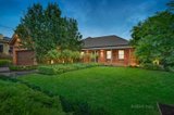 https://images.listonce.com.au/custom/160x/listings/14-hillhouse-road-templestowe-vic-3106/614/00791614_img_02.jpg?UgHVNaNKArU