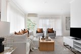 https://images.listonce.com.au/custom/160x/listings/14-hornsby-avenue-westmeadows-vic-3049/025/01941025_img_02.jpg?UlEFj8Iq0Uc