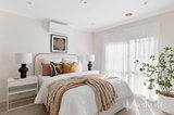 https://images.listonce.com.au/custom/160x/listings/14-hornsby-avenue-westmeadows-vic-3049/025/01941025_img_05.jpg?tF187o34xPI