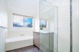 https://images.listonce.com.au/custom/160x/listings/14-huntly-ave-mooroolbark-vic-3138/947/01967947_img_13.jpg?ar8A3EjoPcc