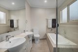 https://images.listonce.com.au/custom/160x/listings/14-innisfallen-avenue-templestowe-vic-3106/645/01559645_img_10.jpg?N97W02T_SjU