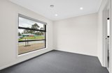 https://images.listonce.com.au/custom/160x/listings/14-josh-street-coldstream-vic-3770/031/01832031_img_09.jpg?utPNqK6pJaQ