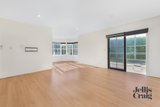 https://images.listonce.com.au/custom/160x/listings/14-kauri-grove-glen-waverley-vic-3150/470/01901470_img_03.jpg?xHgS5aCODqg