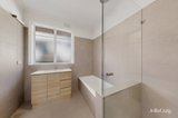 https://images.listonce.com.au/custom/160x/listings/14-kelvinside-street-balwyn-north-vic-3104/513/01893513_img_11.jpg?ZdCUCeH0MmI