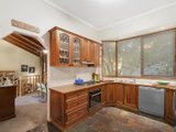 https://images.listonce.com.au/custom/160x/listings/14-kenmare-avenue-croydon-vic-3136/882/01077882_img_06.jpg?rZ1LsOmSHeg