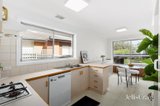 https://images.listonce.com.au/custom/160x/listings/14-kerry-close-doncaster-east-vic-3109/388/01967388_img_02.jpg?37bW7BZ3vJw