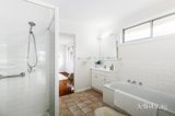 https://images.listonce.com.au/custom/160x/listings/14-kerry-close-doncaster-east-vic-3109/388/01967388_img_11.jpg?4fWxBQi8hkU