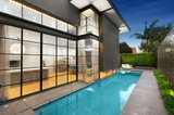 https://images.listonce.com.au/custom/160x/listings/14-kingsley-street-elwood-vic-3184/029/01794029_img_06.jpg?BjxKSaaCFDo
