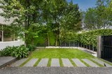 https://images.listonce.com.au/custom/160x/listings/14-kingsley-street-elwood-vic-3184/029/01794029_img_17.jpg?RGA70gH41Hc