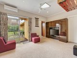 https://images.listonce.com.au/custom/160x/listings/14-lloyd-street-balwyn-north-vic-3104/446/00829446_img_03.jpg?ufxExH6Ei48