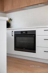 https://images.listonce.com.au/custom/160x/listings/14-lucille-avenue-croydon-south-vic-3136/965/01723965_img_04.jpg?ijRkHtaHZa8
