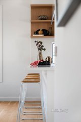https://images.listonce.com.au/custom/160x/listings/14-lucille-avenue-croydon-south-vic-3136/965/01723965_img_06.jpg?bgon1XlRAxY